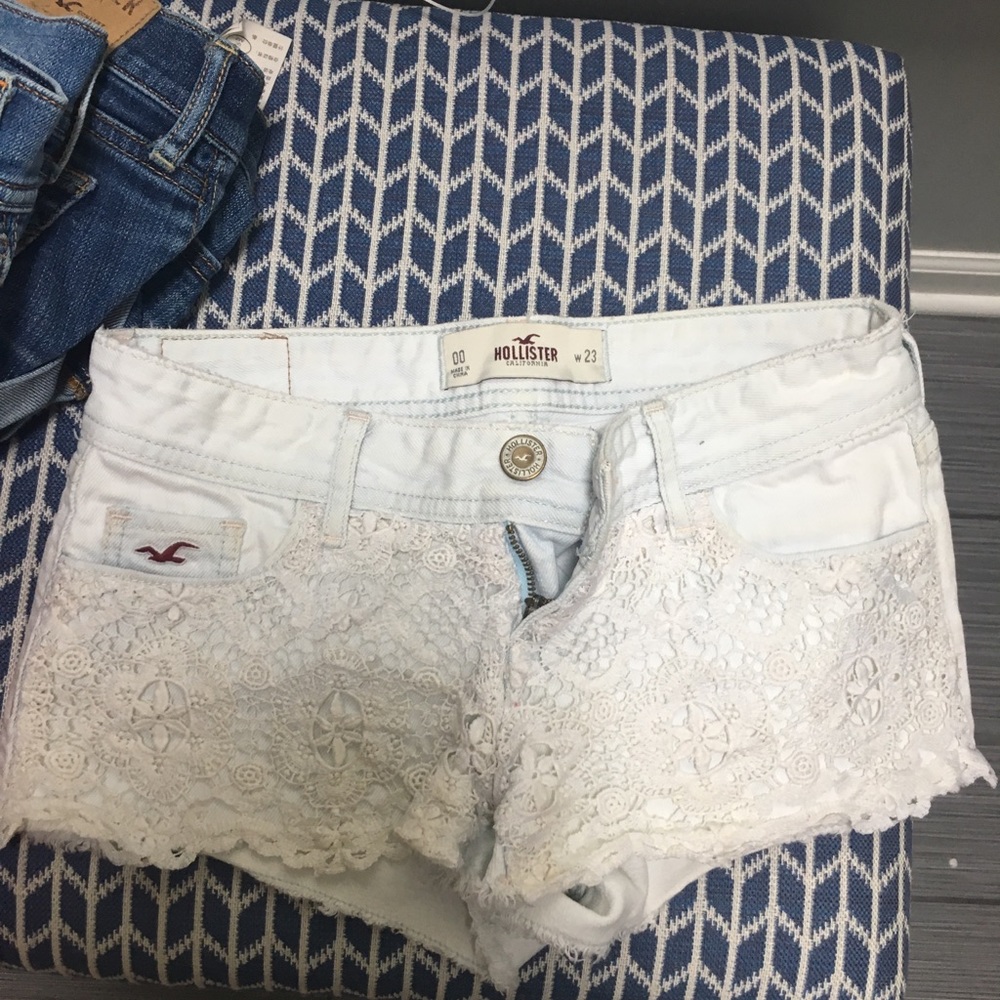 Hollister lace denim shorts